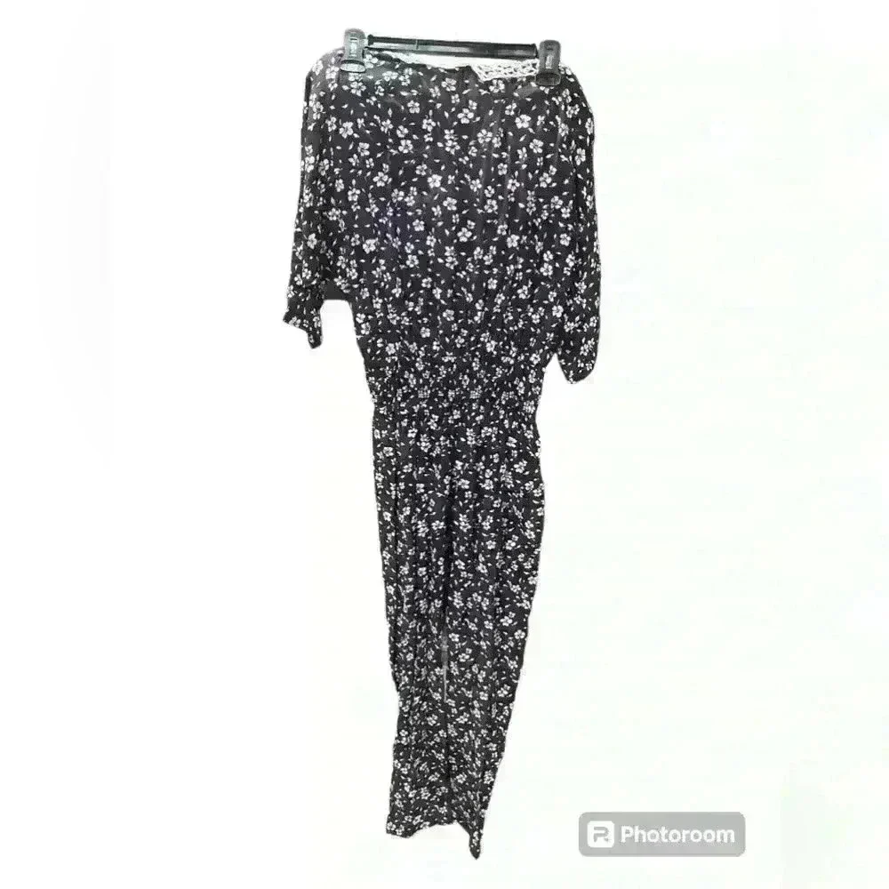 Benson & Smith Floral dress - Picture 2 of 3